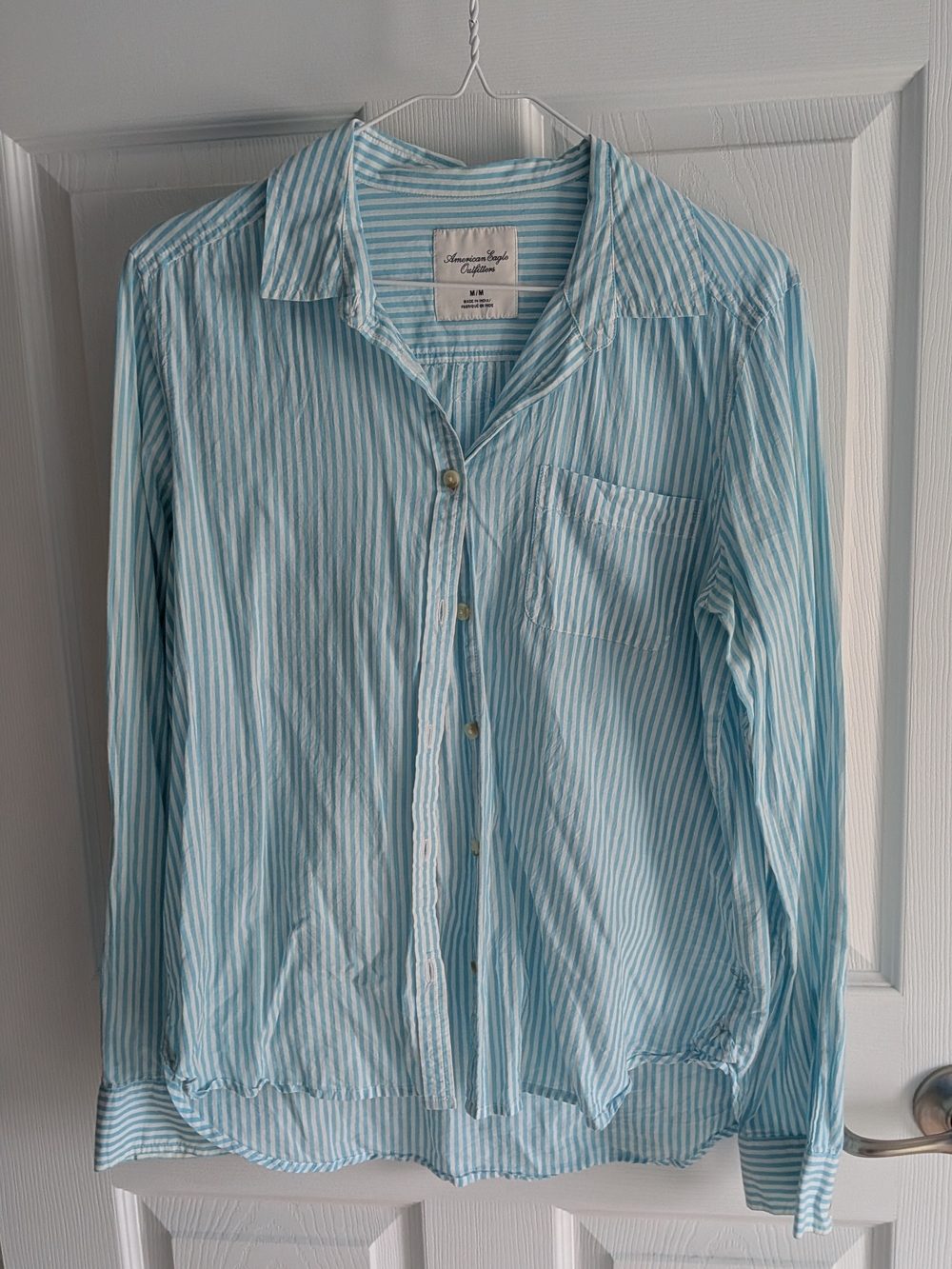 American Eagle Outfitters Light Blue Striped Button-Up Shirt - Women